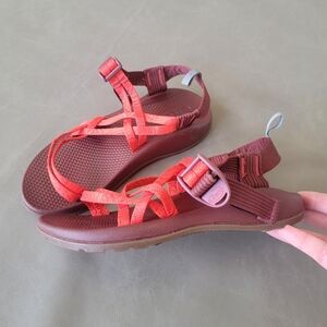 Chaco Youth Zcloud Strappy Girl Red Orange Hiking Sandal, Size 5